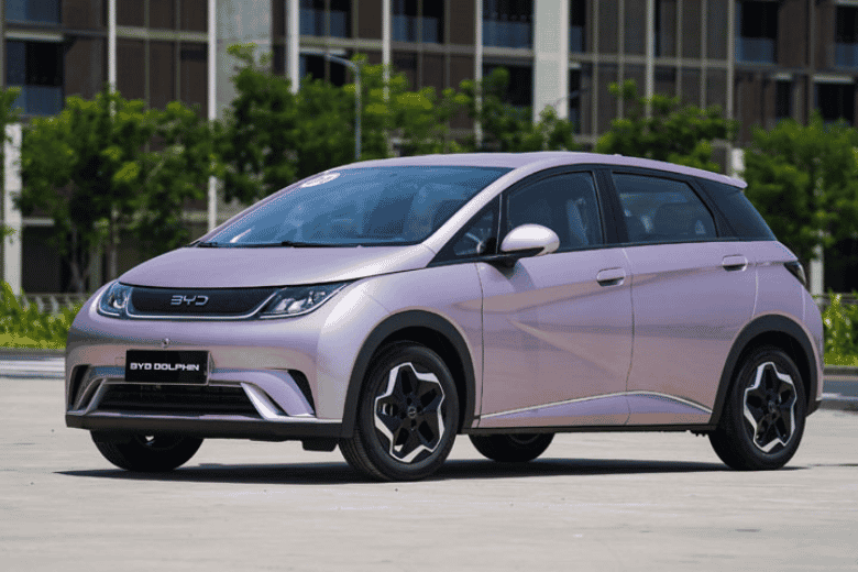 So sánh xe điện BYD Dolphin và VinFast VF 5